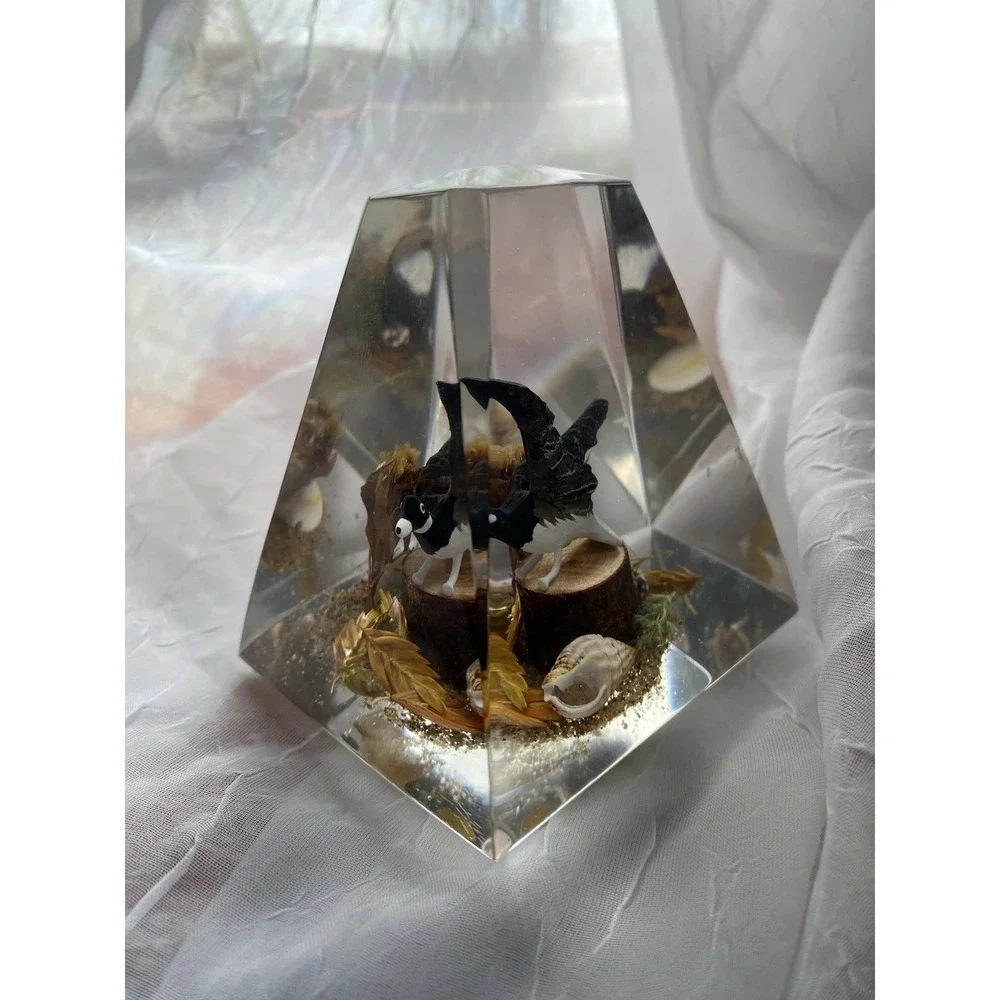 Lucite Canadian Goose Paperweight Unique Canada Hand Carved Wood,  2.5